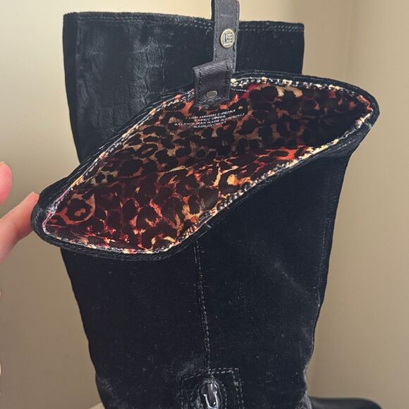 Libby Edelman Black Textured Heeled Boots sz 7.5 - Picture 10 of 16